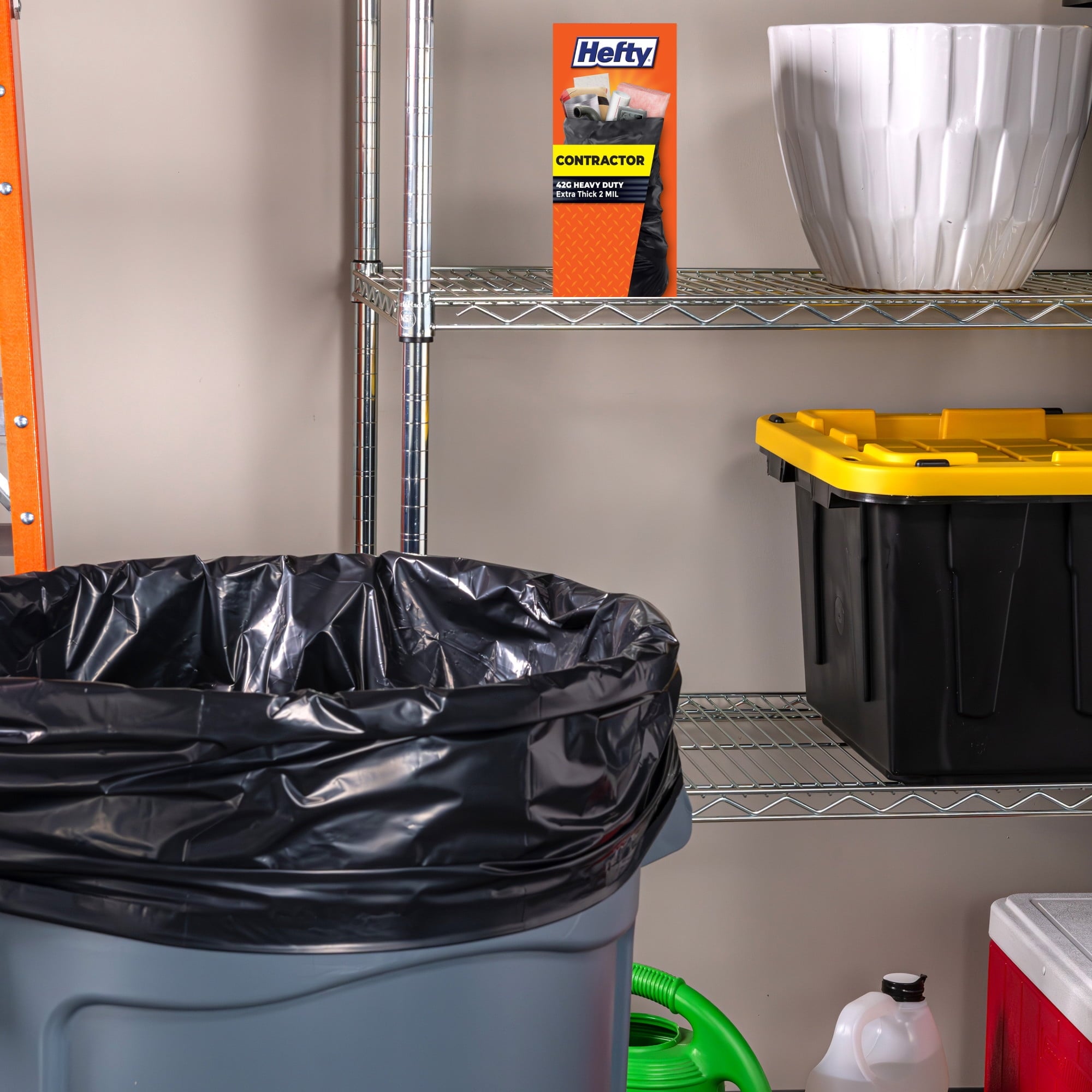 Hefty Heavy Duty Contractor Large Trash Bags - Made with 20% Post-Consumer Recycled Materials, 42 Gallon, 20 Count - 2-Pack