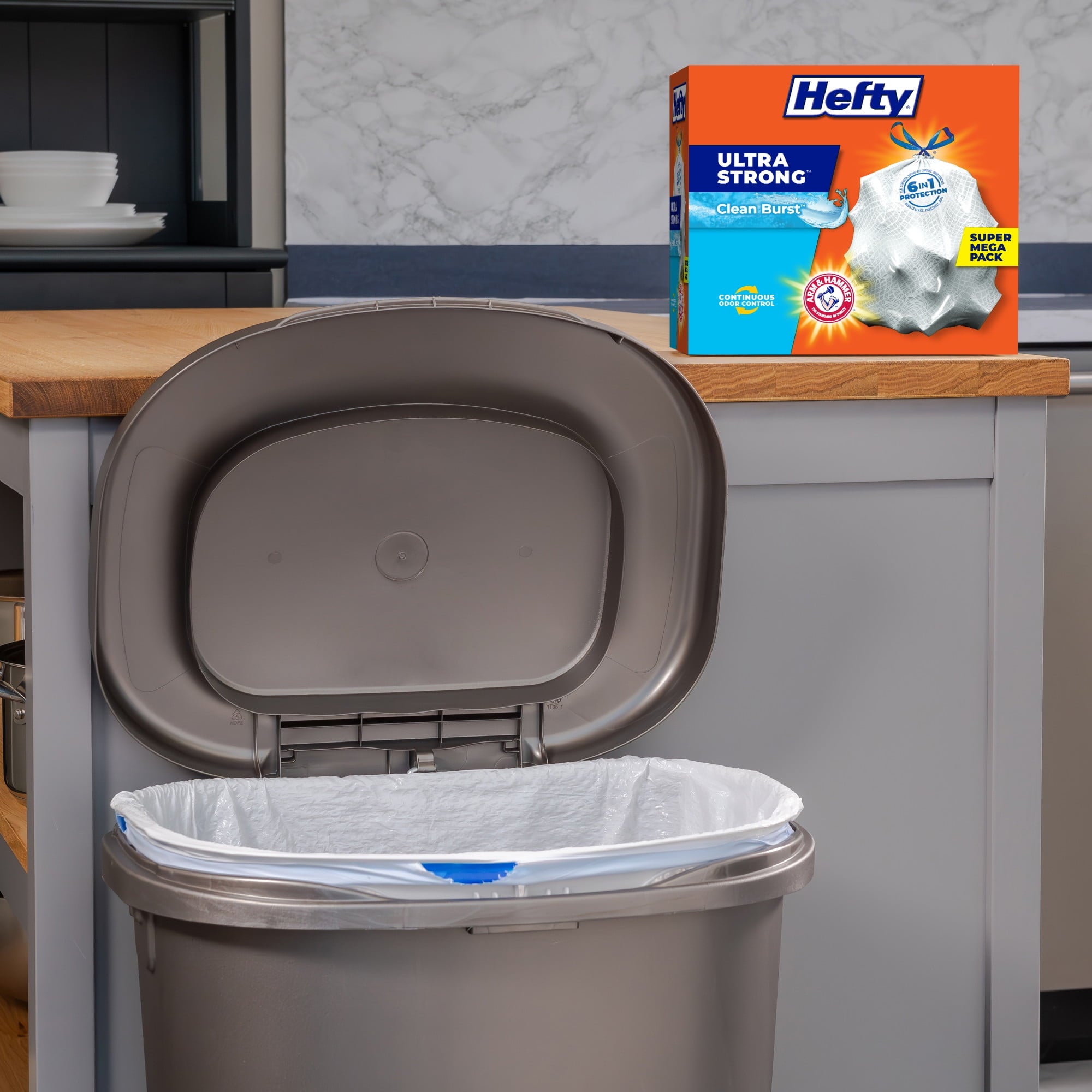 Hefty Ultra Strong 13 Gallon Trash Bags - Tall Kitchen Trash Bags, White, Clean Burst Scent, 110 Bags